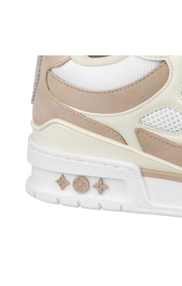 Screenshot Sneaker LV Skate