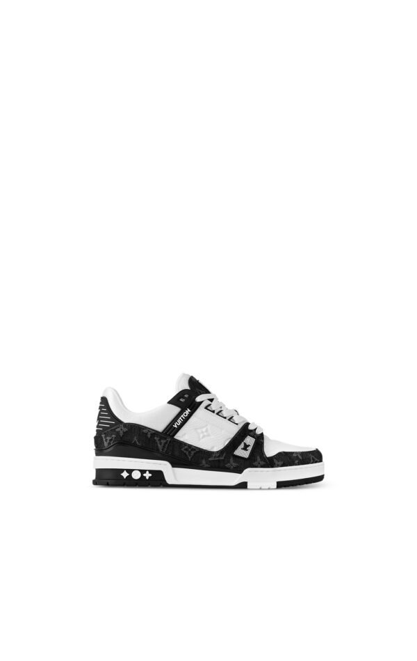 Screenshot Sneaker LV Trainer